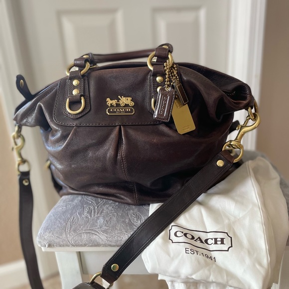 Large Coach Purse - Picture 2 of 12